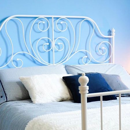 Villa Aurelia - Seafront Apartment With Terrace กวาร์ตู ซานเตเลนา ภายนอก รูปภาพ